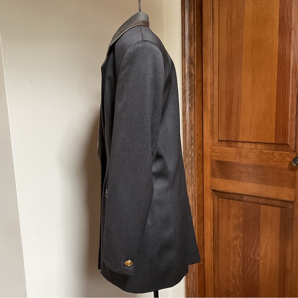 Vintage Escada Charcoal Blazer with Metallic Gold Details, 36 - Picture 3 of 11